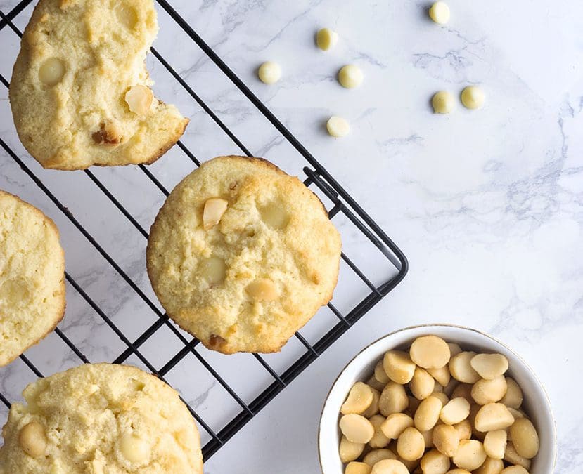 Low-Carb White Macadamia Nut Cookies