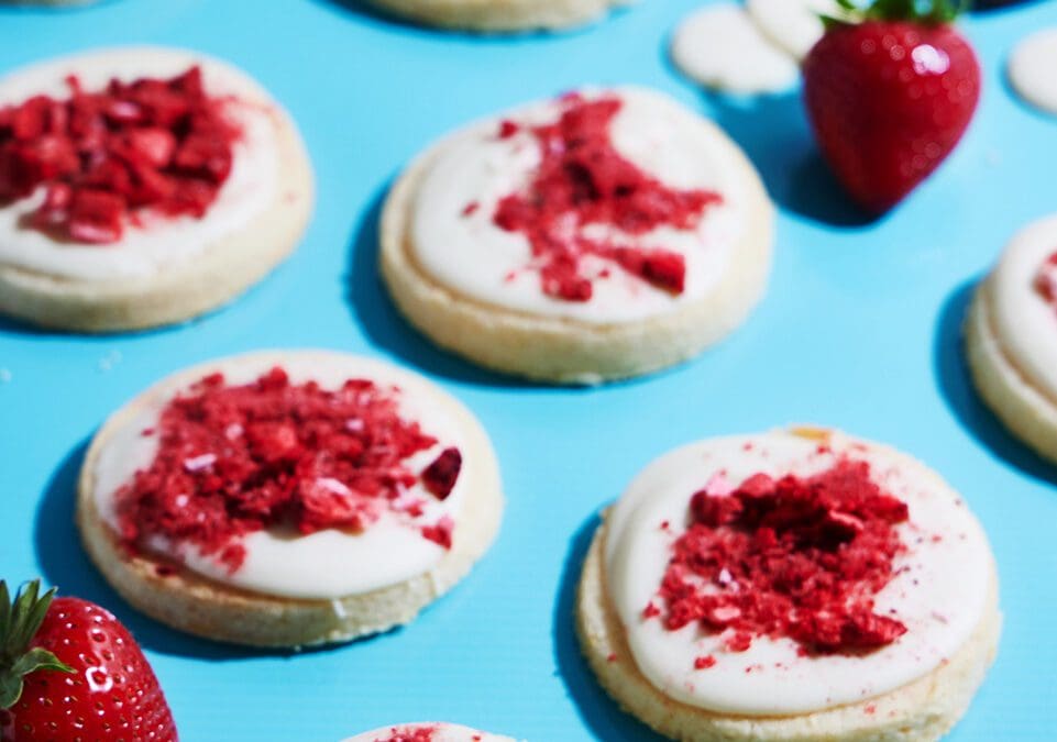 Strawberry Lemonade Shortbread Cookies